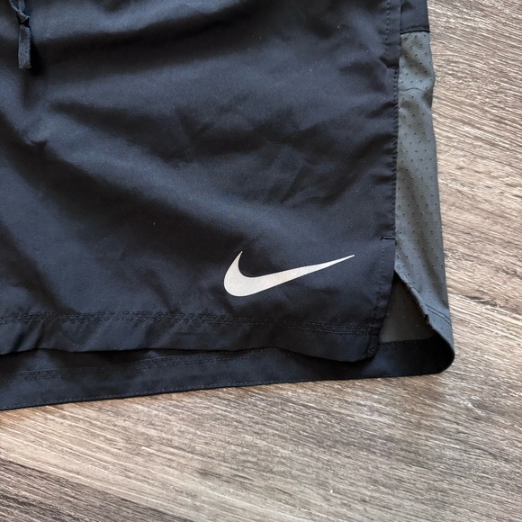 ‼️SOLD‼️ - Picture 3 of 5